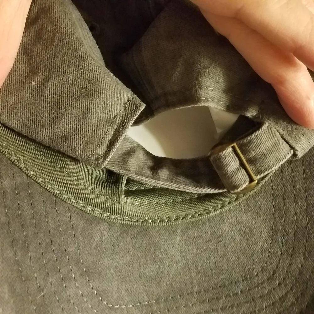 Super Fit Cap Adjustable Strap NWT